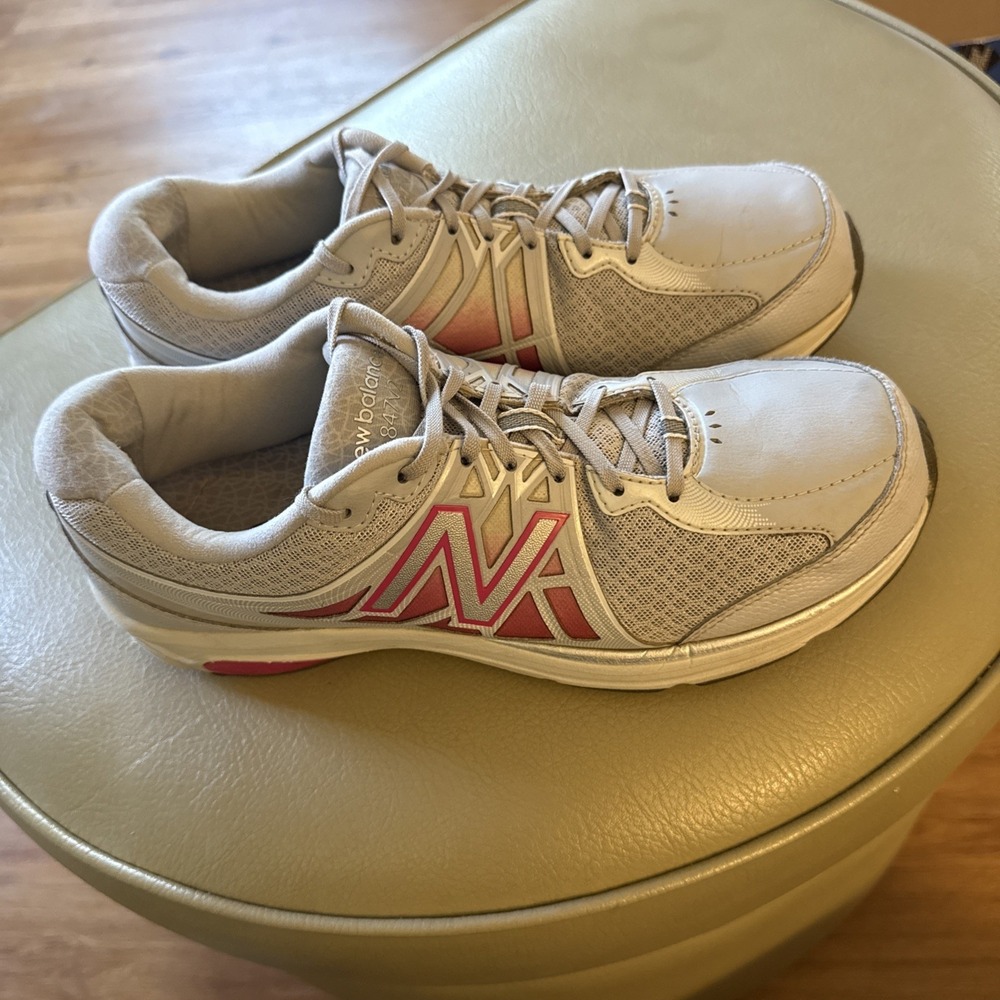 New Balance Women's 847v2 Walking Size 11 Athletic‎ Shoes Grey/Pink |WW847GR2| - Picture 10 of 15
